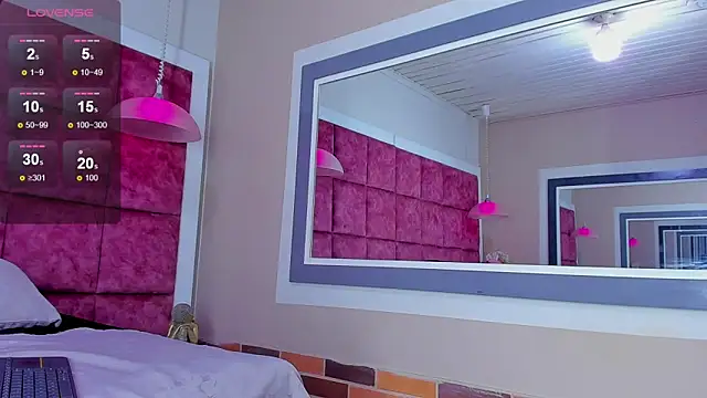 Snapshot of Drake_Nassir4 chatting on 01-15-25, 04:04 Drake Nassir4 online show from 01-15-25, 04:04