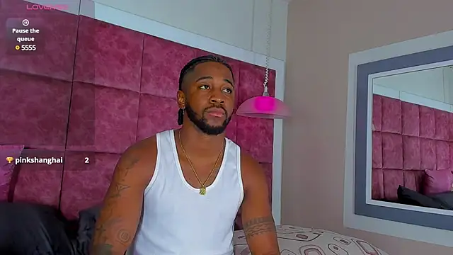 Snapshot of Drake_Nassir4 chatting on 02-11-25, 01:51 Drake Nassir4 online show from 02-11-25, 01:51