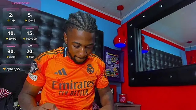 Snapshot of Drake_Nassir4 chatting on 02-13-25, 07:52 Drake Nassir4 online show from 02-13-25, 07:52