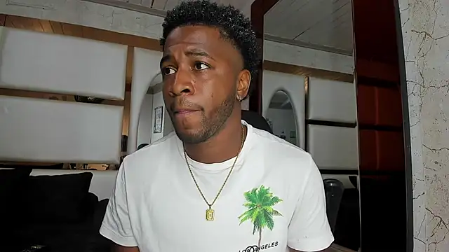 Snapshot of Drake_Nassir4 chatting on 03-02-25, 03:16 Drake Nassir4 online show from 03-02-25, 03:16