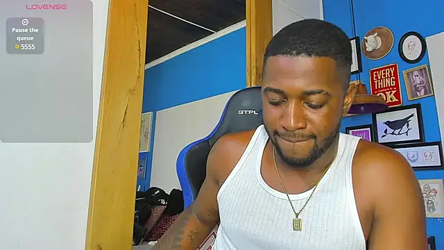 Snapshot of Drake_Nassir4 chatting on 03-15-25, 10:24 Drake Nassir4 online show from 03-15-25, 10:24