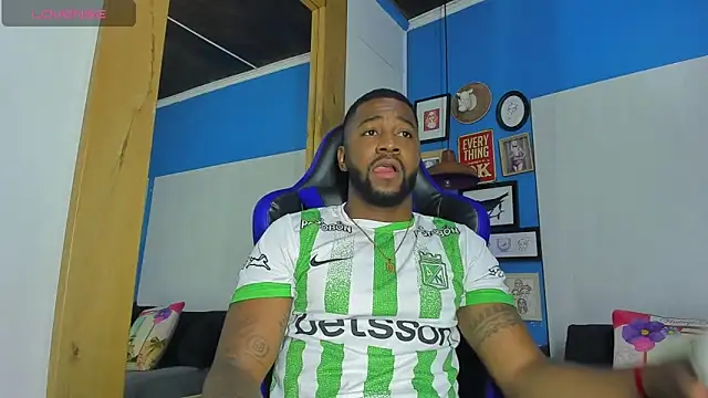 Snapshot of Drake_Nassir4 chatting on 09-09-25, 02:16 Drake Nassir4 online show from 09-09-25, 02:16