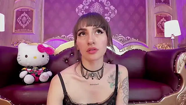 Snapshot of ElectraRaptiis chatting on 01-31-25, 11:03 ElectraRaptiis online show from 01-31-25, 11:03