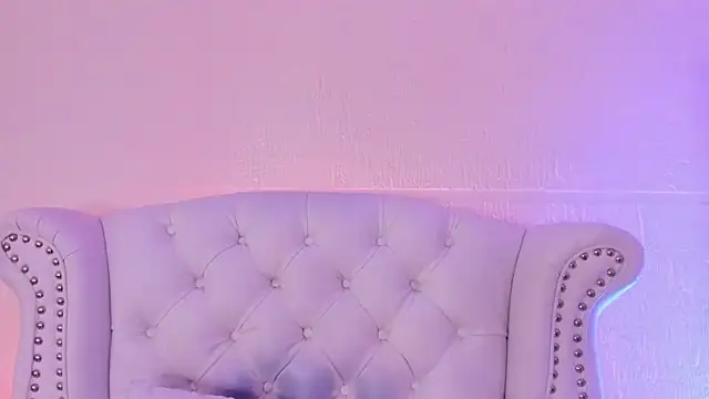 Snapshot of GabyPetit chatting on 03-11-26, 07:53 GabyPetit online show from 03-11-26, 07:53