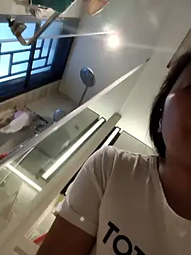 doggiepossession online show from 11-18-25, 07:13