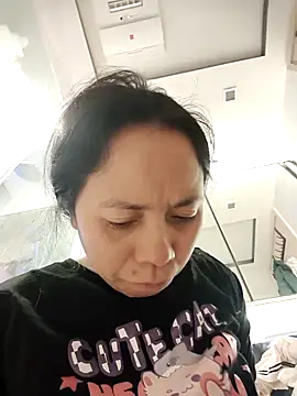 Snapshot of doggiepossession chatting on 02-10-26, 07:23 doggiepossession online show from 02-10-26, 07:23