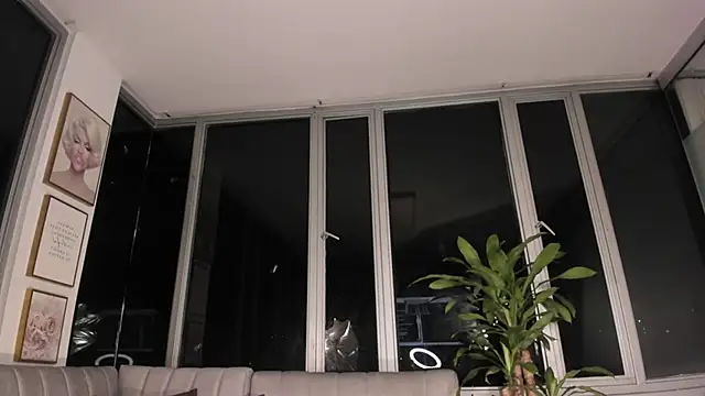 Megan Lim online show from 01-31-25, 10:42