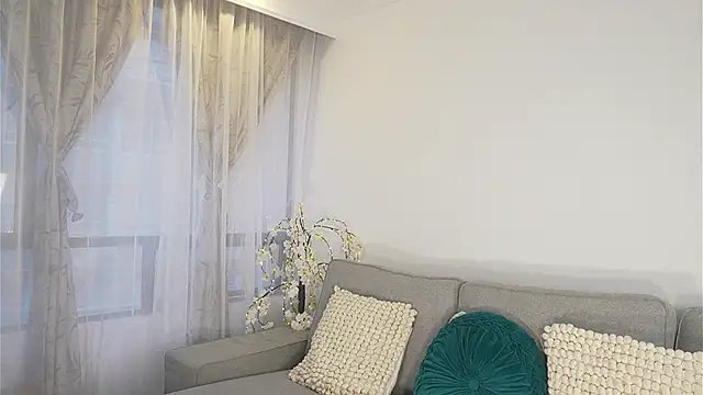 Snapshot of Megan_Lim chatting on 03-31-26, 12:27 Megan Lim online show from 03-31-26, 12:27