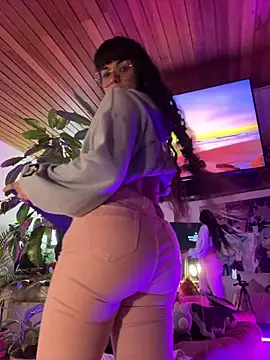 Snapshot of VioletaSubmissive chatting on 02-23-26, 09:45 VioletaSubmissive online show from 02-23-26, 09:45