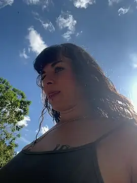 Snapshot of VioletaSubmissive chatting on 03-21-26, 08:12 VioletaSubmissive online show from 03-21-26, 08:12