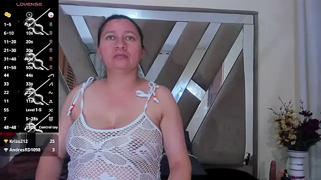 LILITH TORRES1 online show from 03-13-25, 12:27