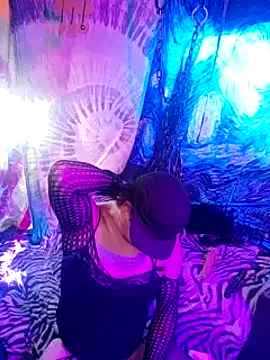 Boo-boo kittyfux online show from 12-11-24, 01:49