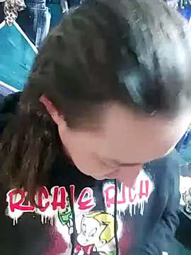 Boo-boo kittyfux online show from 10-27-25, 02:59