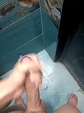 Snapshot of Mr_joh chatting on 01-08-26, 05:54 Mr joh online show from 01-08-26, 05:54