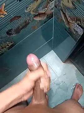 Snapshot of Mr_joh chatting on 02-16-26, 05:47 Mr joh online show from 02-16-26, 05:47