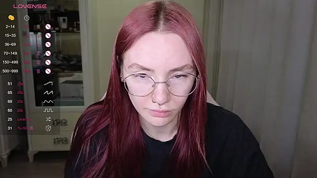 littlevildevil online show from 09-30-25, 11:04