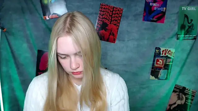 MademoiselleCl online show from 11-05-25, 01:22