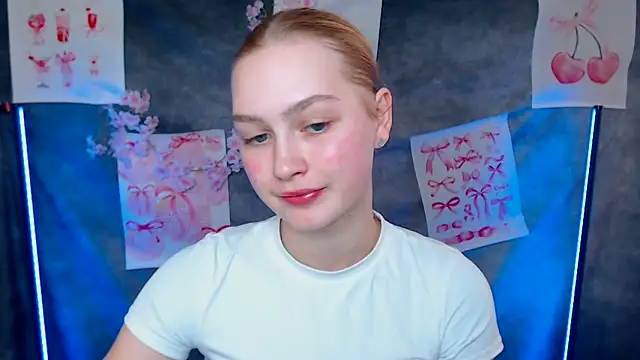 Snapshot of MademoiselleCl chatting on 03-06-26, 01:18 MademoiselleCl online show from 03-06-26, 01:18