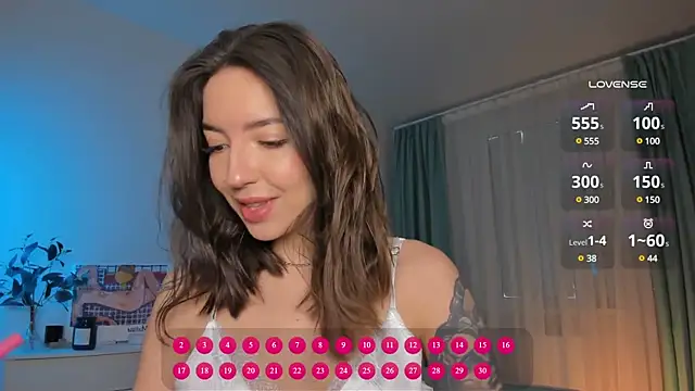 Snapshot of Oh_My_Dianee chatting on 03-19-25, 07:18 Oh My Dianee online show from 03-19-25, 07:18