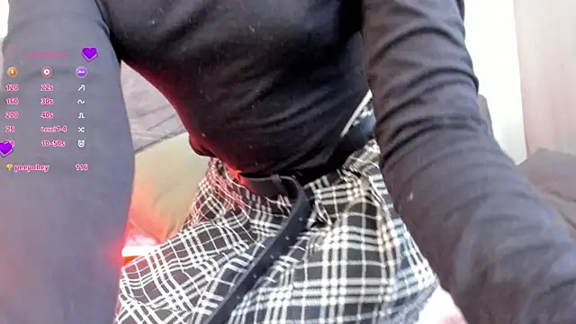 GillianDowdey online show from 02-12-25, 07:34