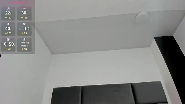 Snapshot of Lizz_Luna chatting on 02-21-25, 11:01 Lizz Luna online show from 02-21-25, 11:01