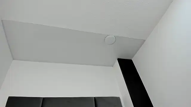 Snapshot of Lizz_Luna chatting on 09-10-25, 01:55 Lizz Luna online show from 09-10-25, 01:55