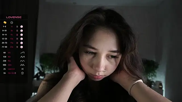 AislyEmbury online show from 02-15-25, 02:26