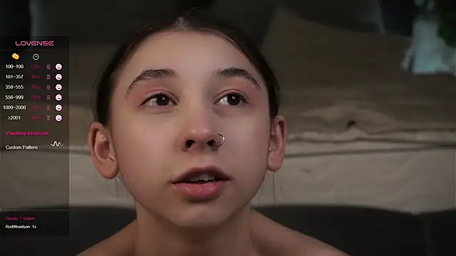 AislyEmbury online show from 02-21-25, 10:48