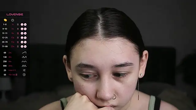 AislyEmbury online show from 03-16-25, 02:53