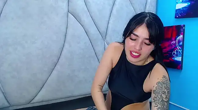 Mia Charlothe online show from 03-01-25, 03:32