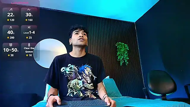 Snapshot of Aaron_Jassell1 chatting on 11-11-25, 03:45 Aaron Jassell1 online show from 11-11-25, 03:45