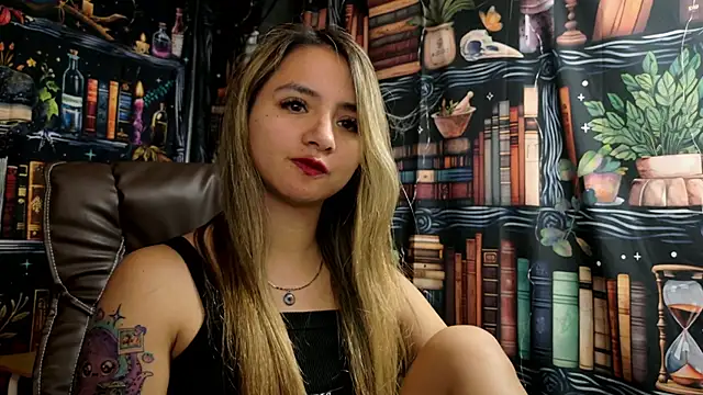 julietta   jackson online show from 01-10-25, 08:15