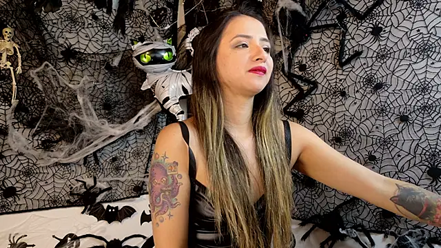 julietta   jackson online show from 10-30-25, 07:03