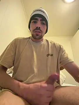 Snapshot of wolfwhite95 chatting on 04-02-26, 09:45 wolfwhite95 online show from 04-02-26, 09:45
