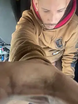 Snapshot of Chico_Bellaco chatting on 02-14-25, 04:52 Chico Bellaco online show from 02-14-25, 04:52