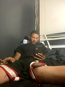 Snapshot of Chico_Bellaco chatting on 10-08-25, 04:10 Chico Bellaco online show from 10-08-25, 04:10