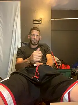 Snapshot of Chico_Bellaco chatting on 10-09-25, 04:54 Chico Bellaco online show from 10-09-25, 04:54