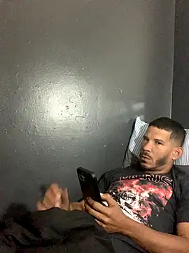 Snapshot of Chico_Bellaco chatting on 10-11-25, 12:58 Chico Bellaco online show from 10-11-25, 12:58