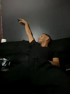 Snapshot of Chico_Bellaco chatting on 11-02-25, 05:43 Chico Bellaco online show from 11-02-25, 05:43