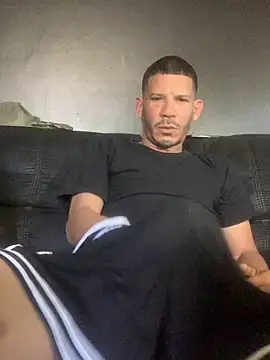 Chico Bellaco online show from 05-26-26, 02:13