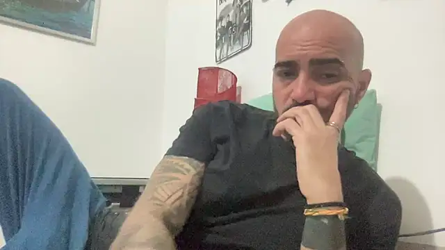 alessandromori91 online show from 09-29-25, 07:08