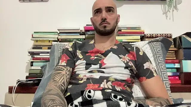 Snapshot of alessandromori91 chatting on 03-16-26, 08:24 alessandromori91 online show from 03-16-26, 08:24