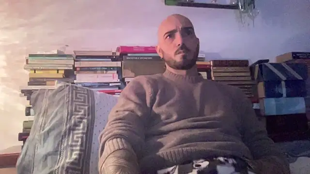 Snapshot of alessandromori91 chatting on 03-31-26, 07:25 alessandromori91 online show from 03-31-26, 07:25