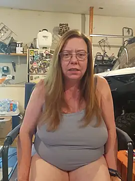 MsShelby40 online show from 06-04-26, 07:42