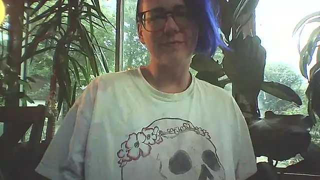 Snapshot of Big-Tits-McGee chatting on 10-13-25, 02:39 Big-Tits-McGee online show from 10-13-25, 02:39