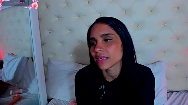 sophie pariss online show from 01-18-25, 08:10