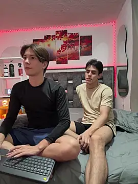 Alex and Fabian online show from 05-01-26, 02:38