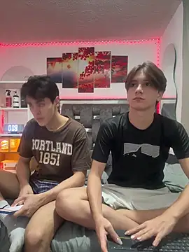Alex and Fabian online show from 05-02-26, 01:32