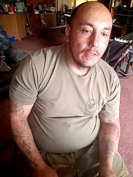 Snapshot of wilsons12 chatting on 03-31-26, 10:10 wilsons12 online show from 03-31-26, 10:10