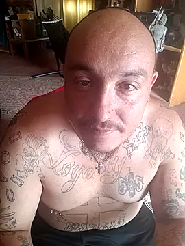 Snapshot of wilsons12 chatting on 04-10-26, 05:39 wilsons12 online show from 04-10-26, 05:39
